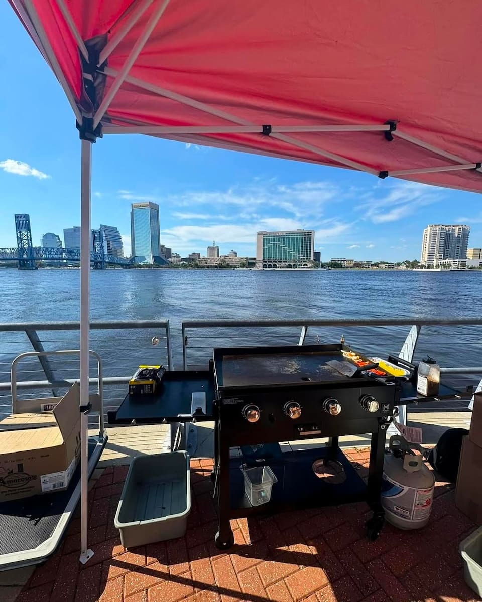 Jacksonville Riverwalk