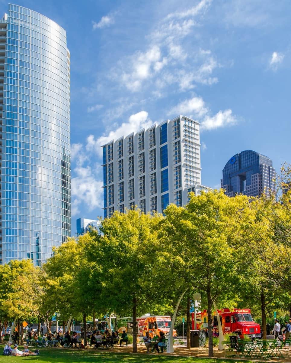 Klyde Warren Park, Texas