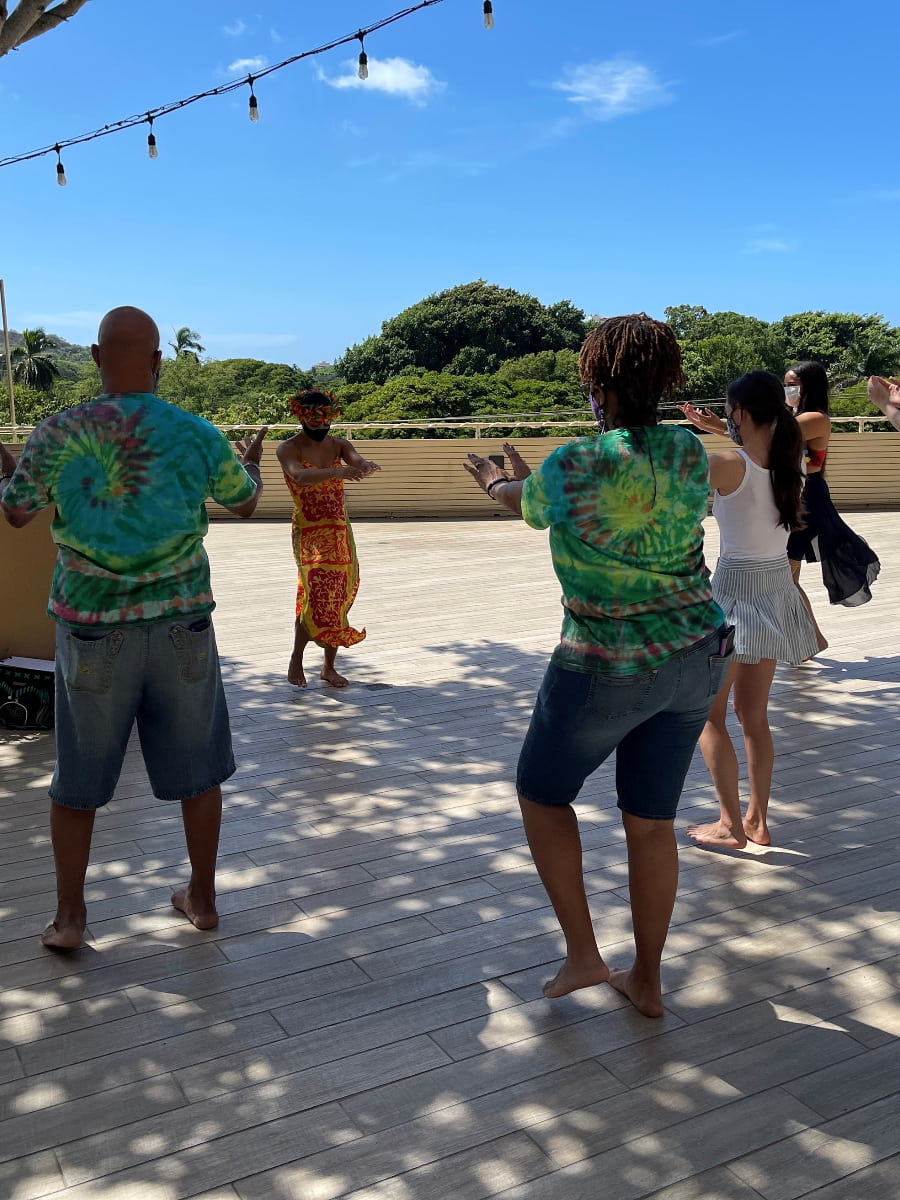 Kuhio Beach Hula Show, Oahu