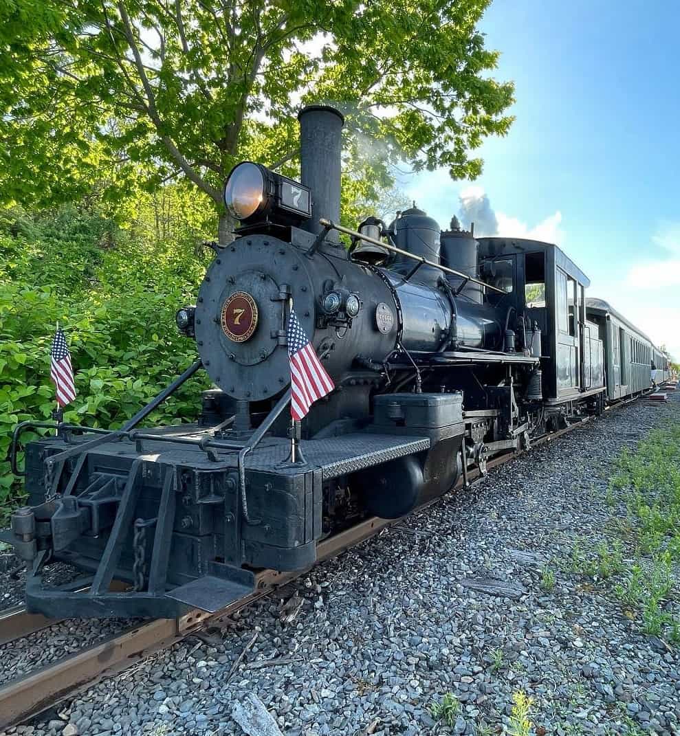 Maine Narrow Gauge Railroad