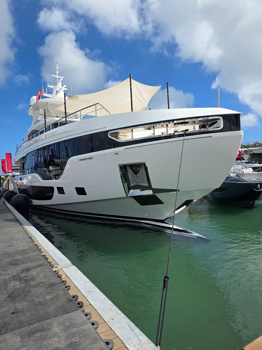 Miami International Boat Show, Miami