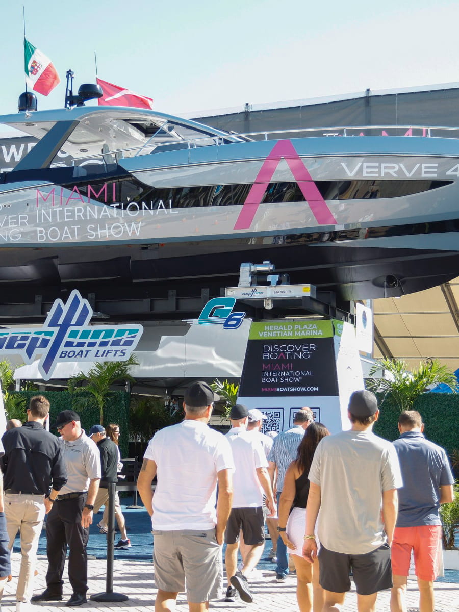 Miami International Boat Show, Miami