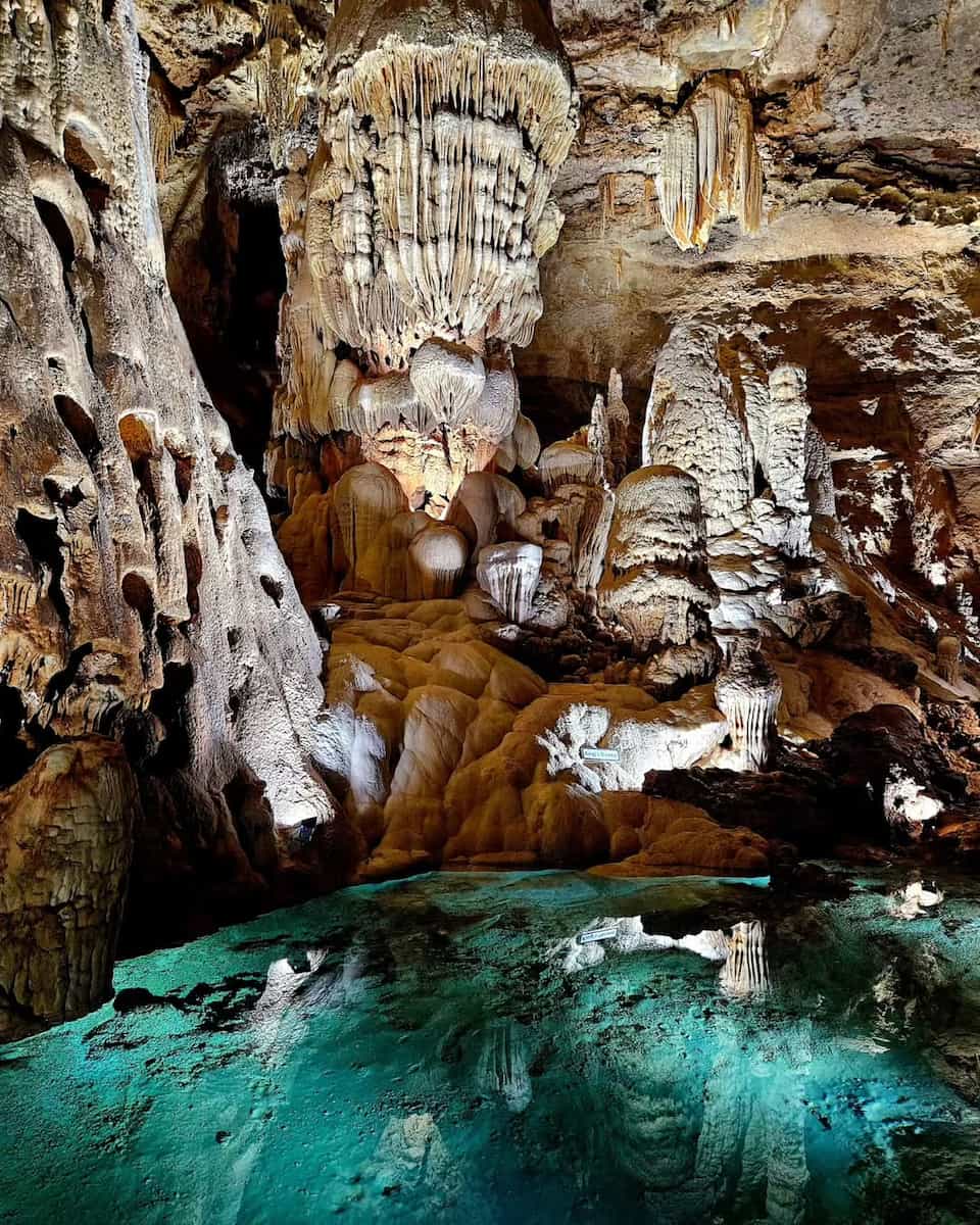 Natural Bridge Caverns, Texas