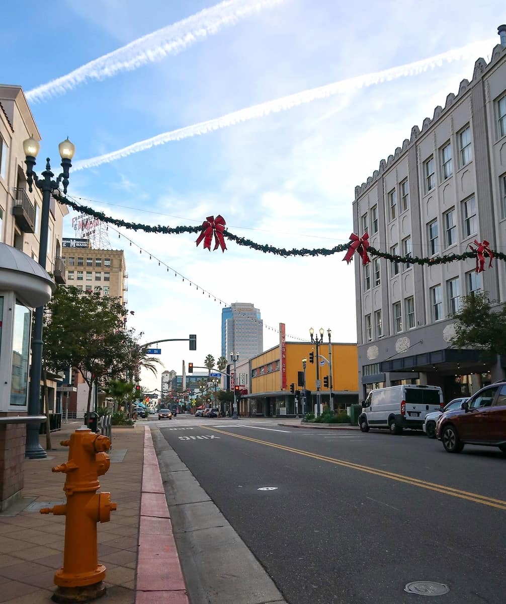 Pine Avenue & City Center, Long Beach
