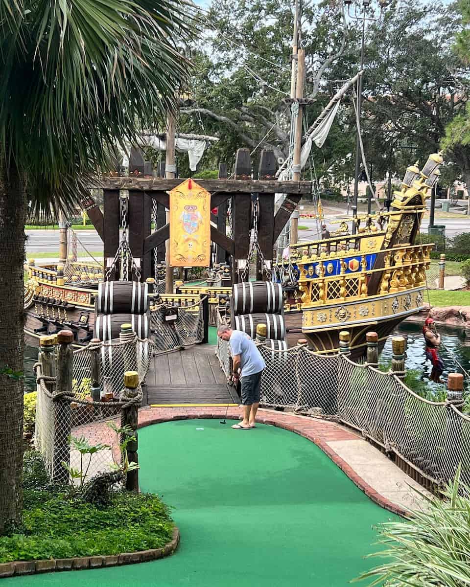 Pirate's Cove Adventure Golf, Maine