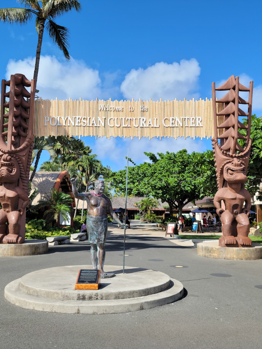 Polynesian Luau, Oahu, Hawaii