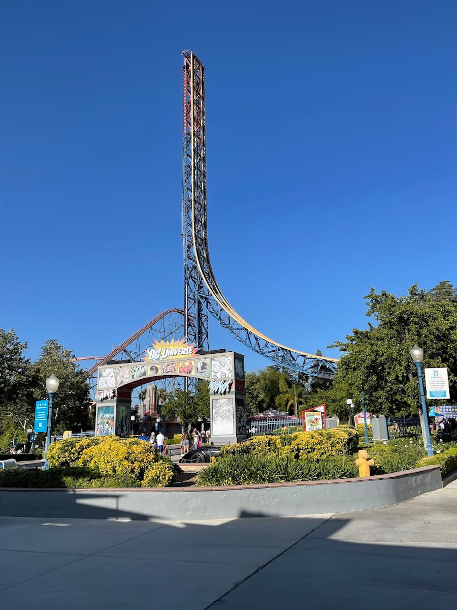 Six Flags Magic Mountain, California