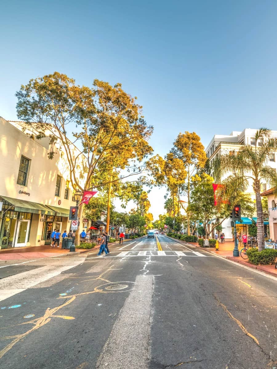 State Street Promenade, Santa Barbara