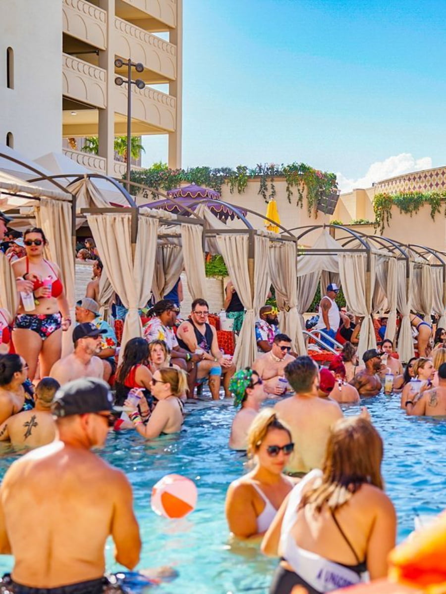 Summer Pool Parties, Las Vegas