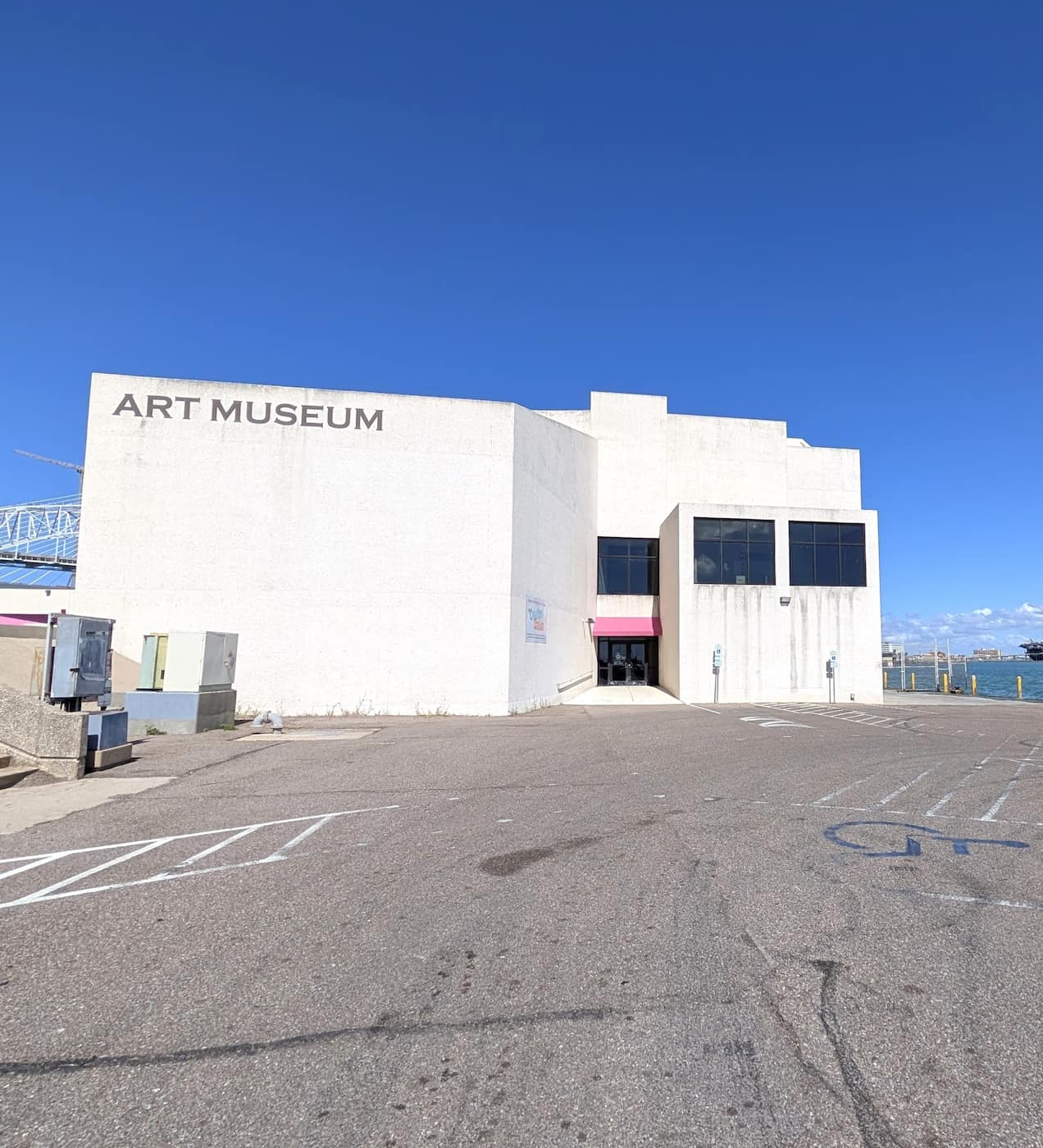 The Art Museum of South Texas, Corpus Christi