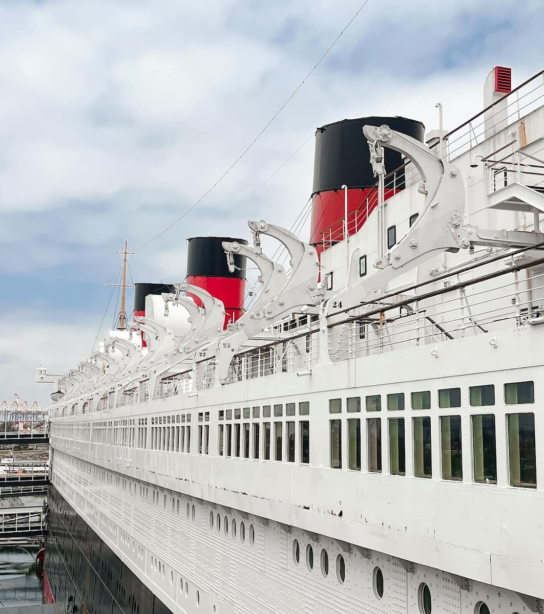 The Historic Ocean Liner, Long Beach