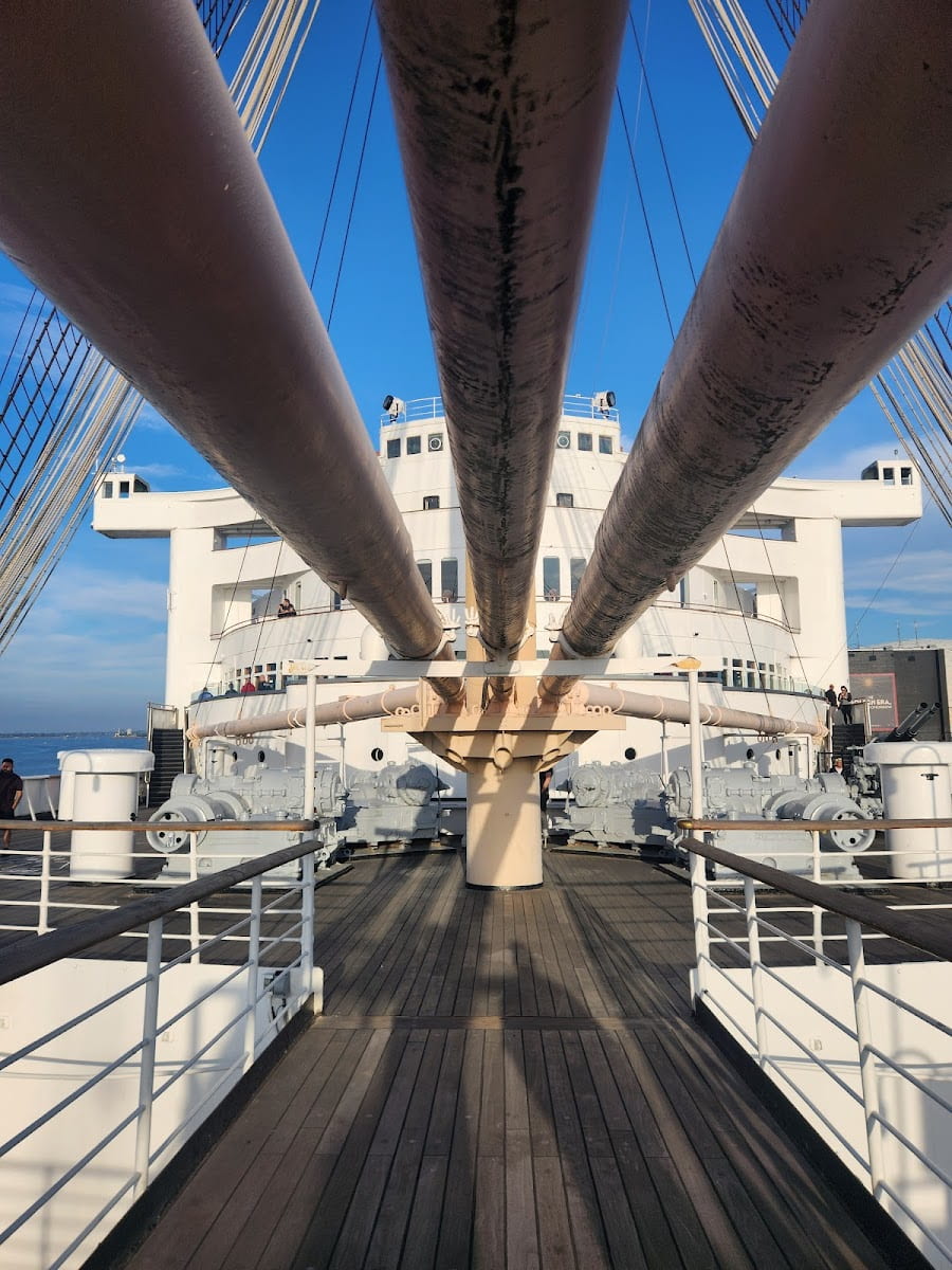 The Queen Mary, California