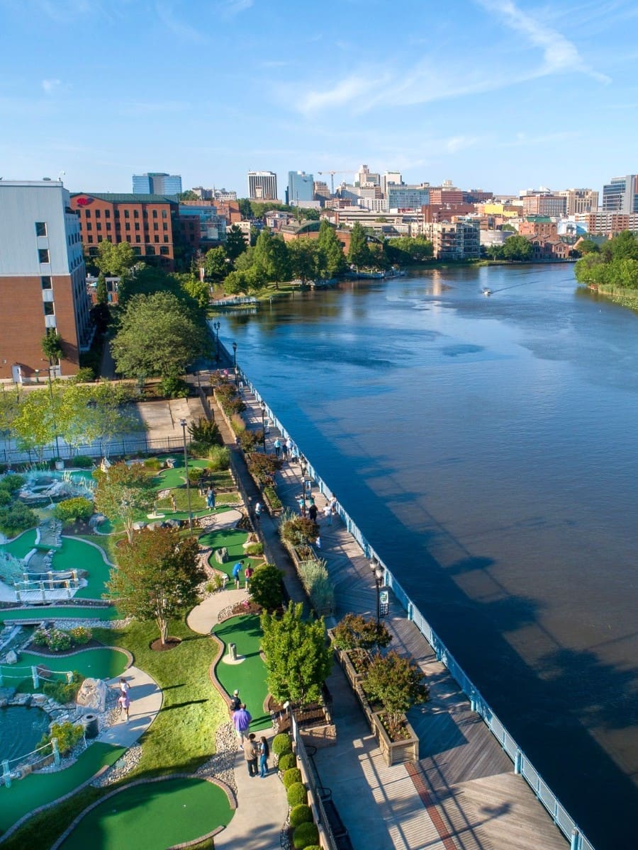 Wilmington Riverwalk, Wilmington