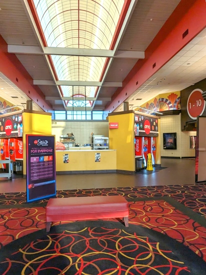 AMC Grand Rapids 18, Grand Rapids, MI