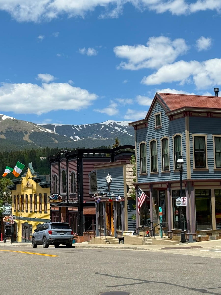 Central Avenue, Breckenridge