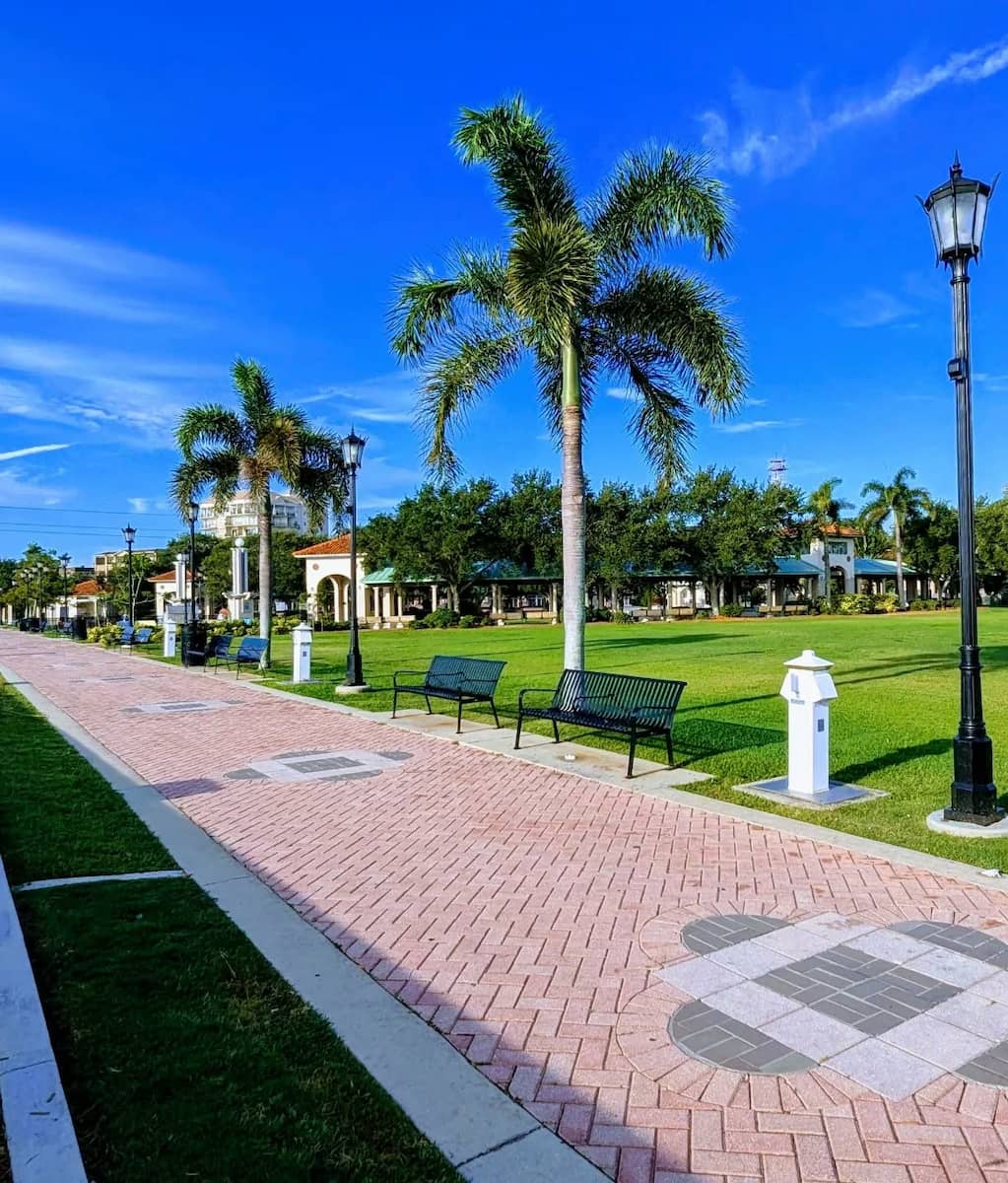 Cocoa Village, Cocoa Beach