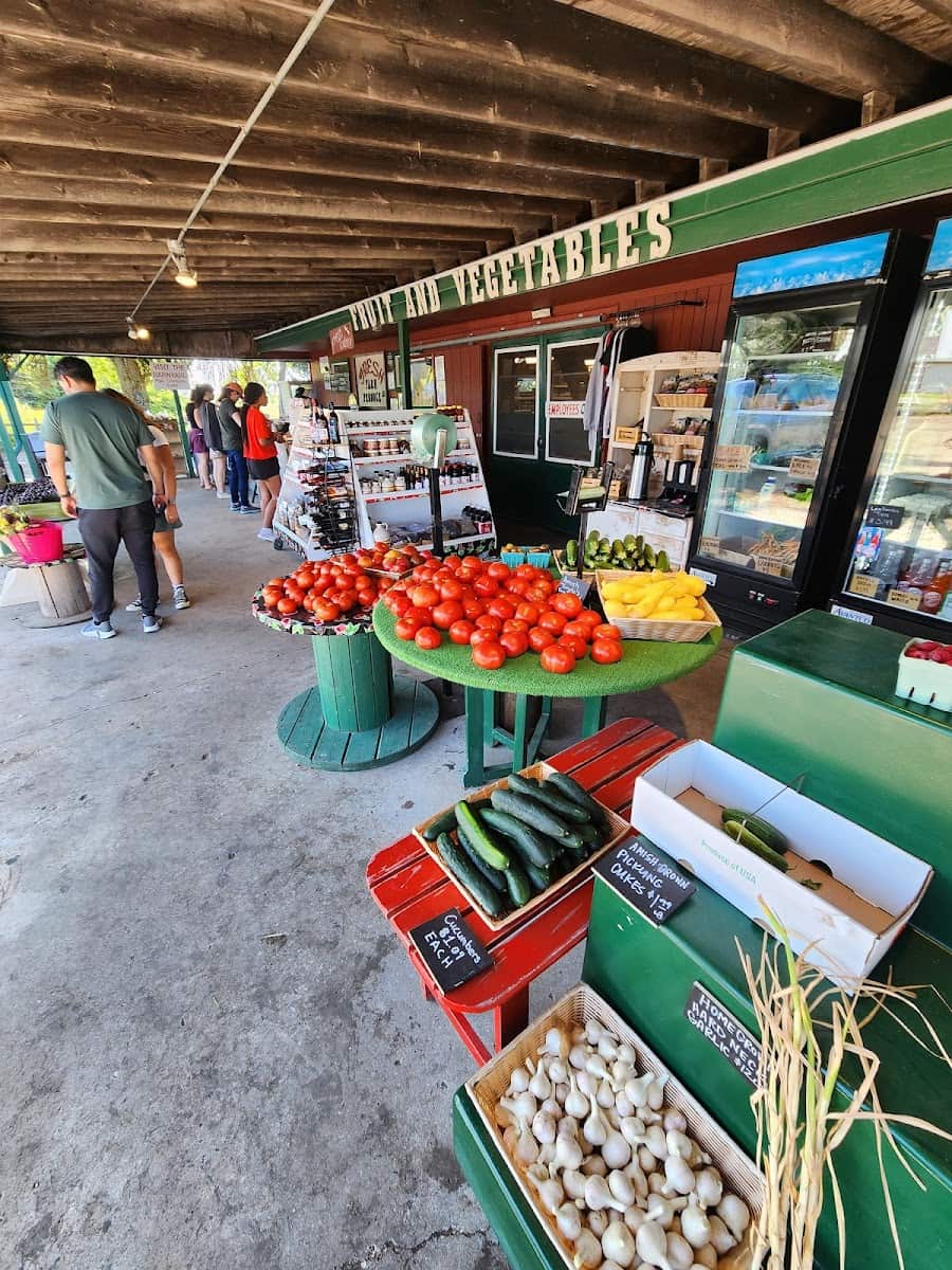 Gallagher’s Farm Market and Bakery, Traverse City, US