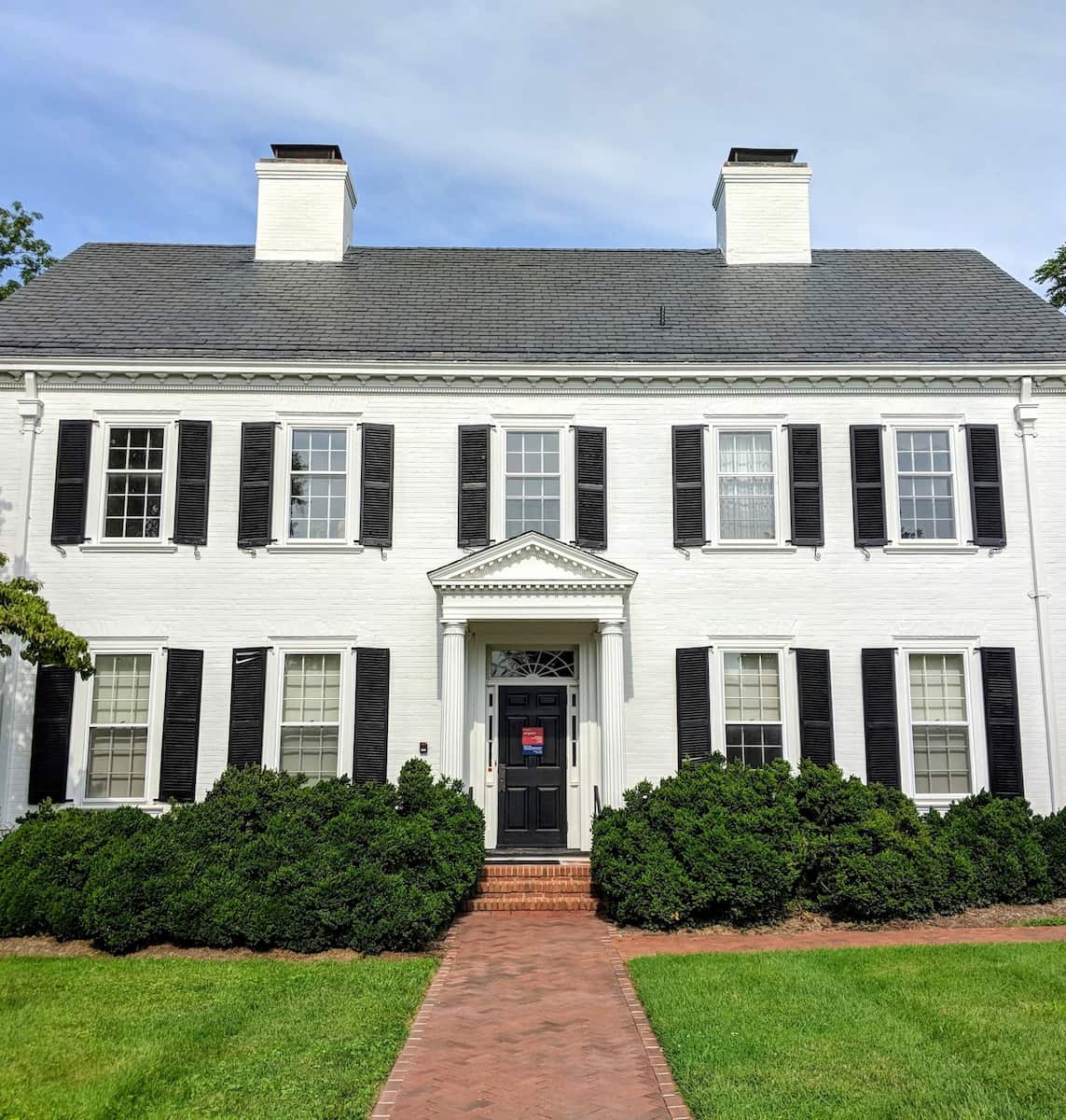 Kluge-Ruhe Aboriginal Art Collection, Charlottesville