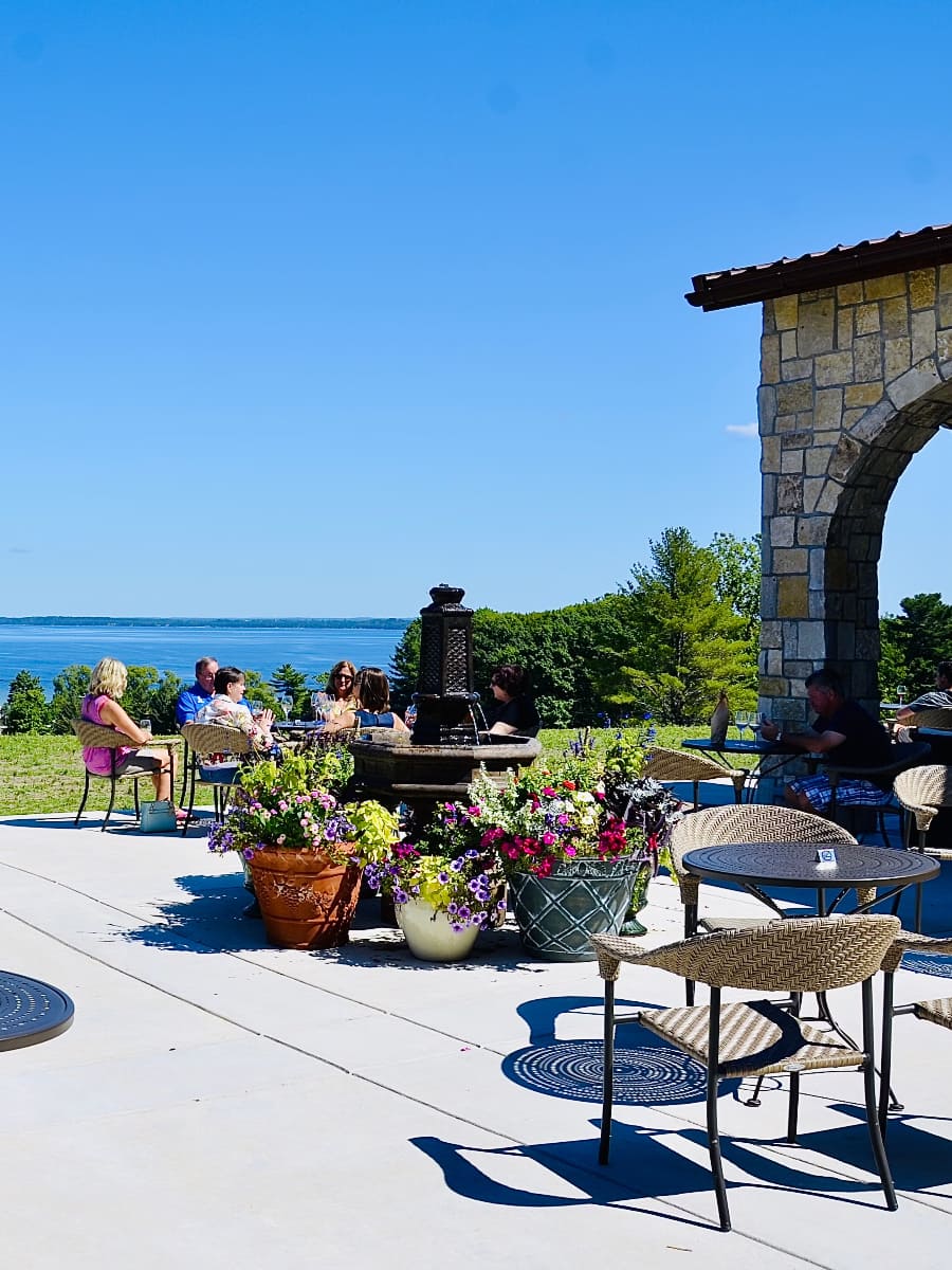 Mari Vineyards, Traverse City, US