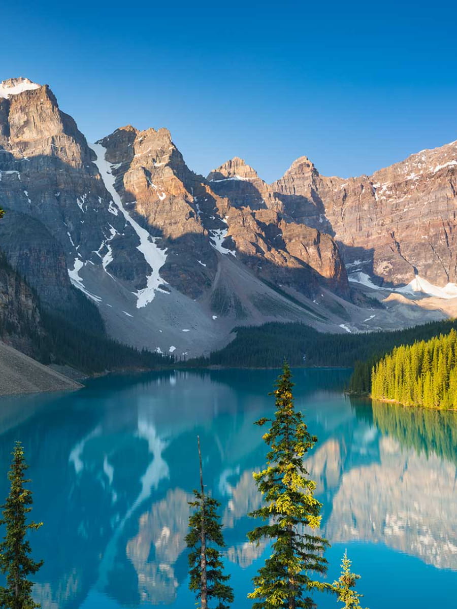 Moraine Lake, Banff, Alberta