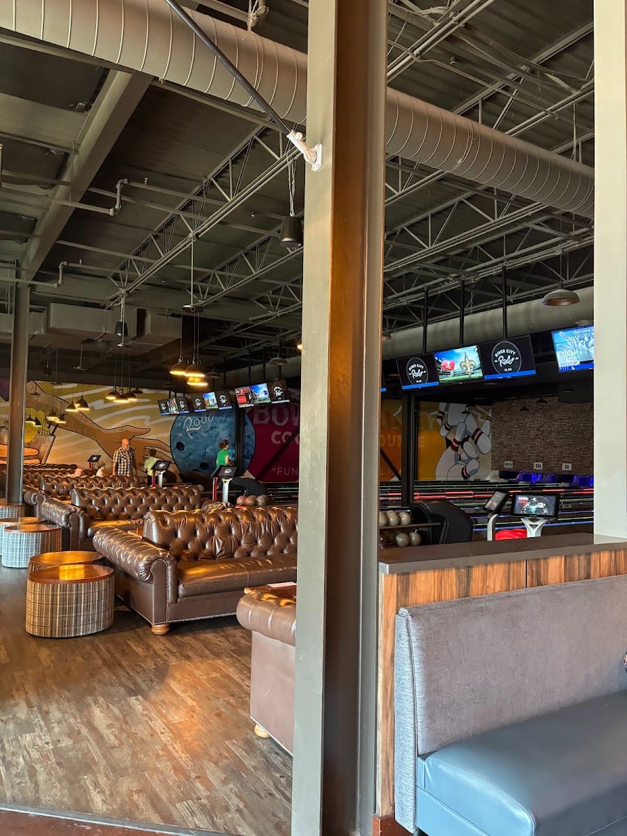 Inside of River City Roll, Richmond, VA