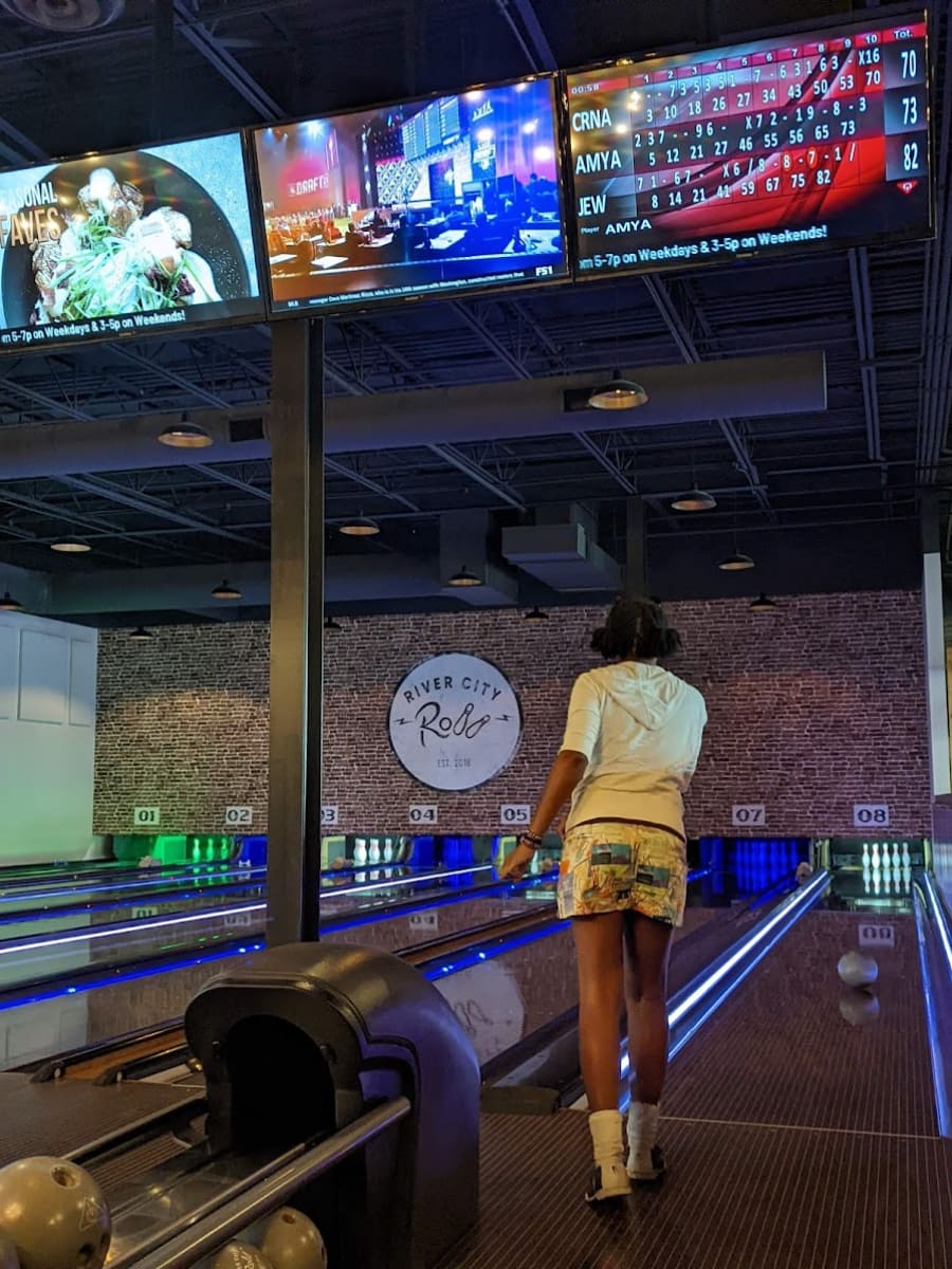 Inside of River City Roll, Richmond, VA