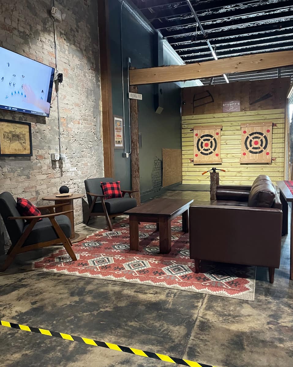 Stumpy’s Hatchet House, FL