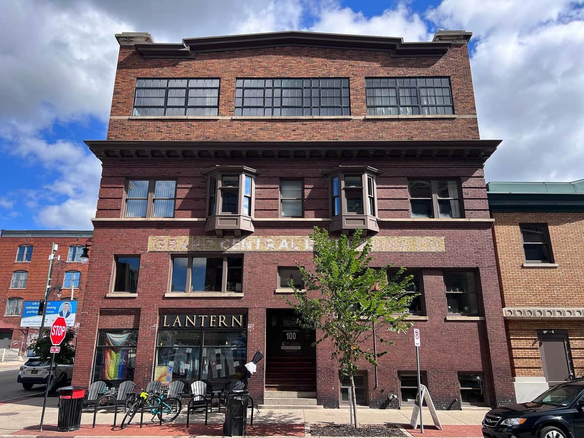 The Pyramid Scheme,Grand Rapid