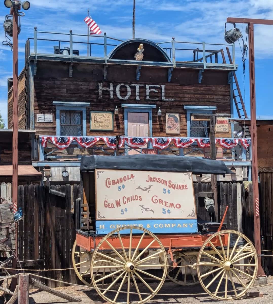 Trail Dust Town, Tucson
