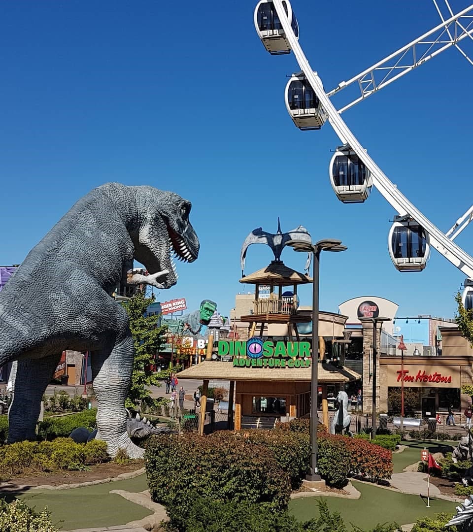 Dinosaur Adventure Golf, Niagara Falls
