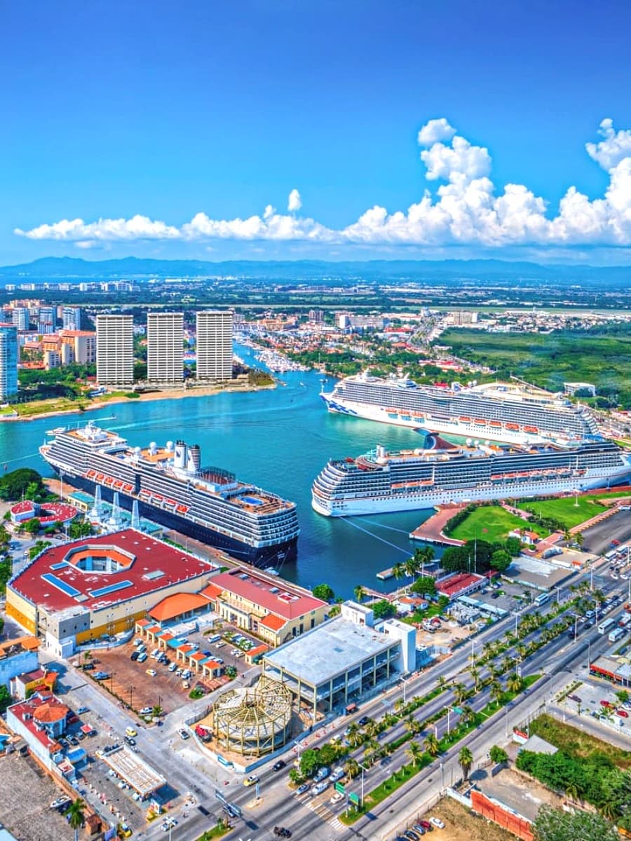Marina Vallarta, Puerto Vallarta