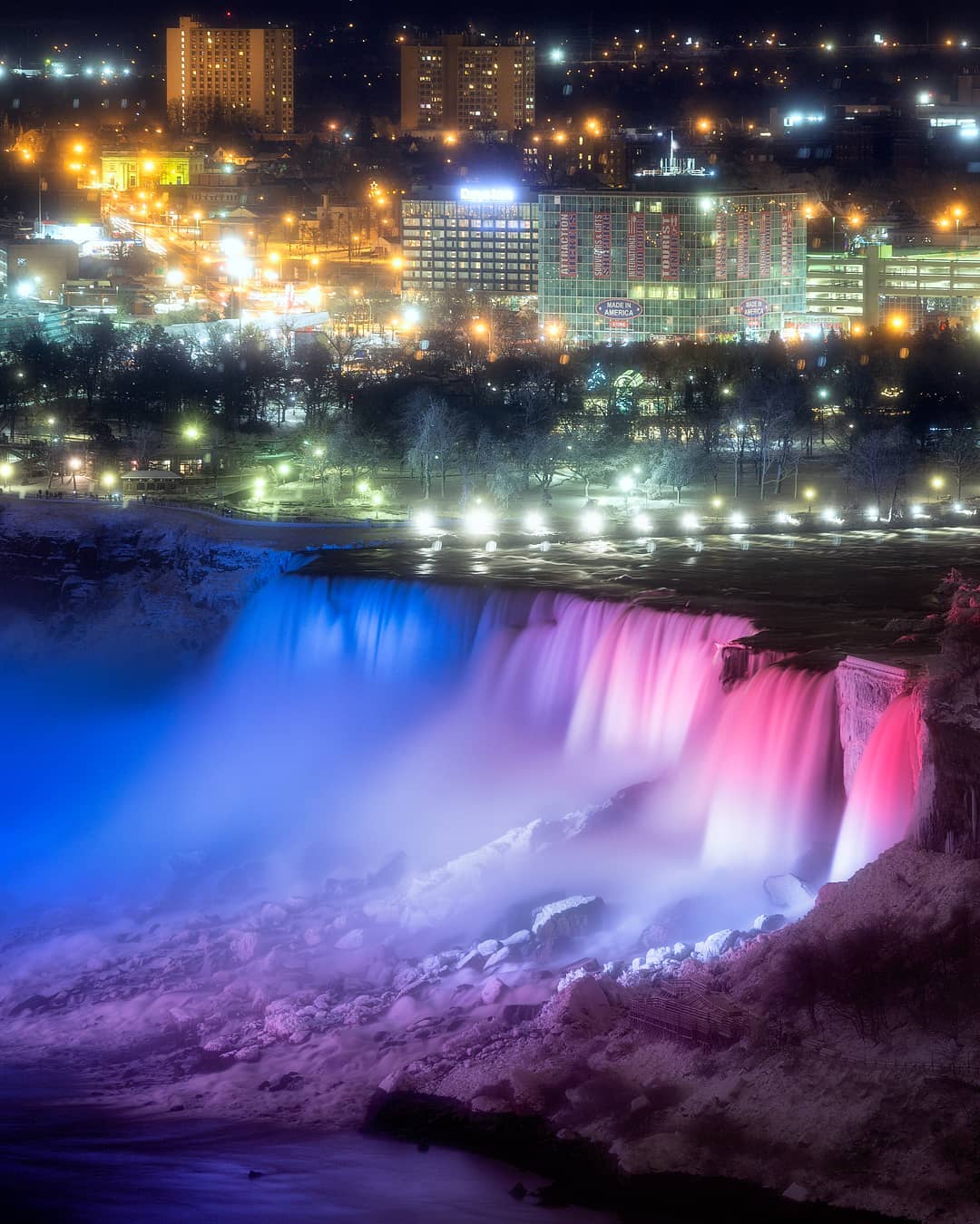 Nightly Falls Illumination, Niagara Falls
